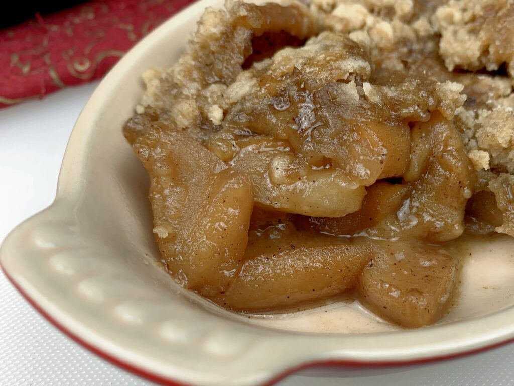 apple crisp in dish